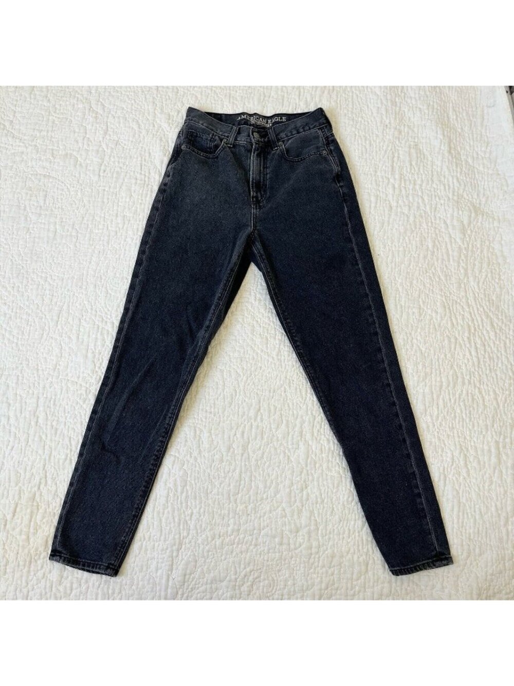 American Eagle Womens Pants Black Straight Leg Jeans Mom Jean Size 00
